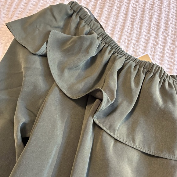 NWT Michael‎ Kors off shoulder Blouse, olive green, Size Large - Picture 6 of 7